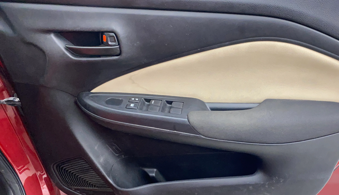 2023 Toyota Glanza E, Petrol, Manual, 43,994 km, Driver Side Door Panels Control