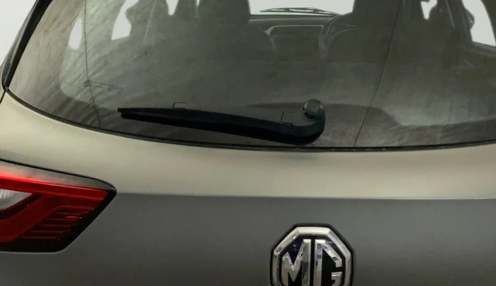 2024 MG ASTOR Sprint 1.5 MT (Ivory), Petrol, Manual, 24,544 km, Rear Wiper