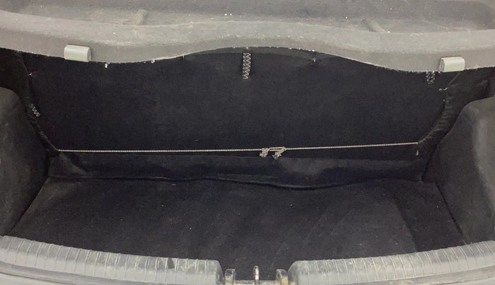 2018 Hyundai Grand i10 MAGNA 1.2 KAPPA VTVT, Petrol, Manual, 44,219 km, Boot Inside