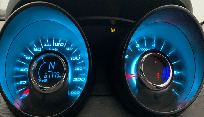 2016 Mahindra XUV500 W4 1.99, Diesel, Manual, 61,726 km, Odometer Image