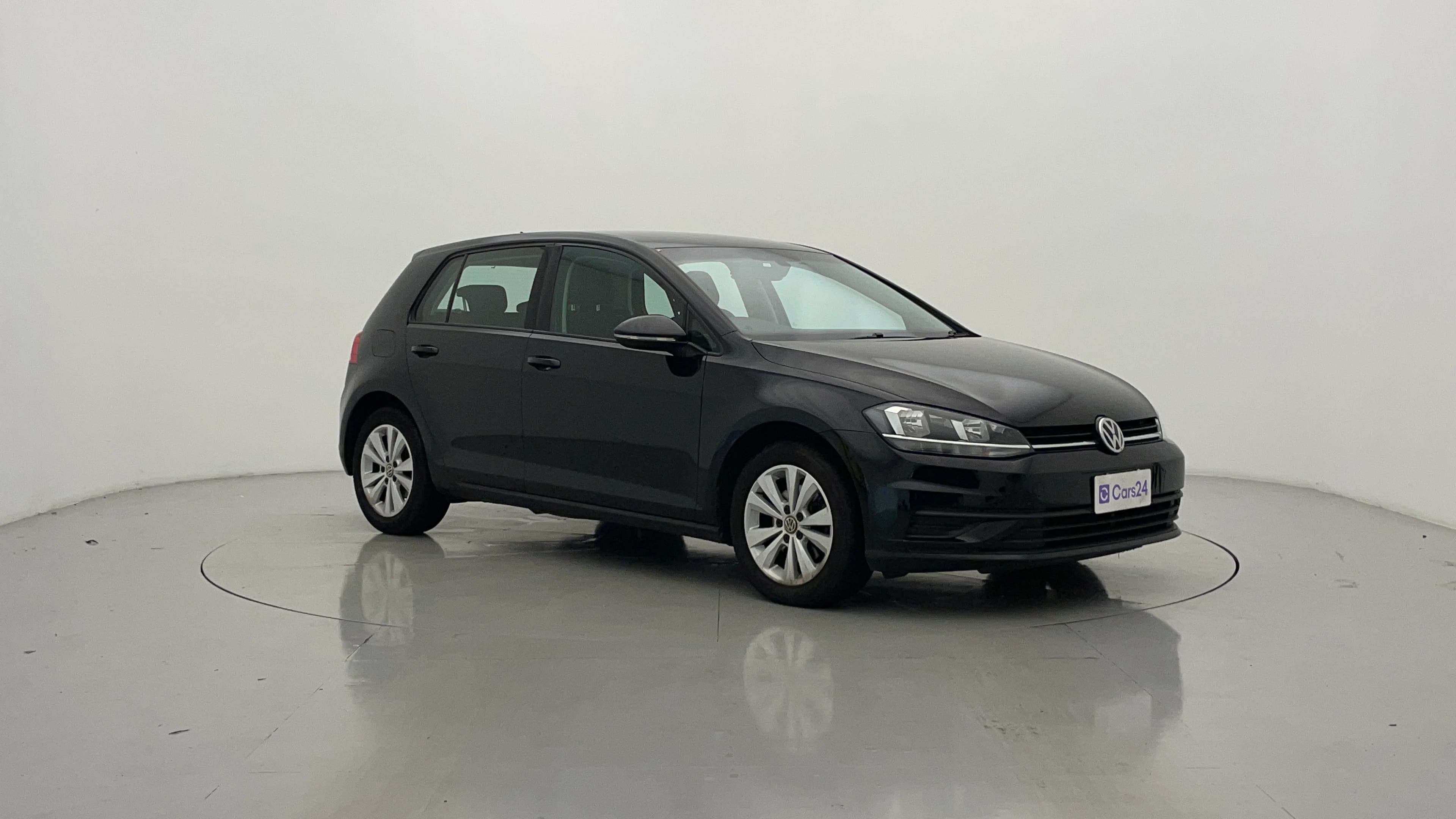 Volkswagen Golf image