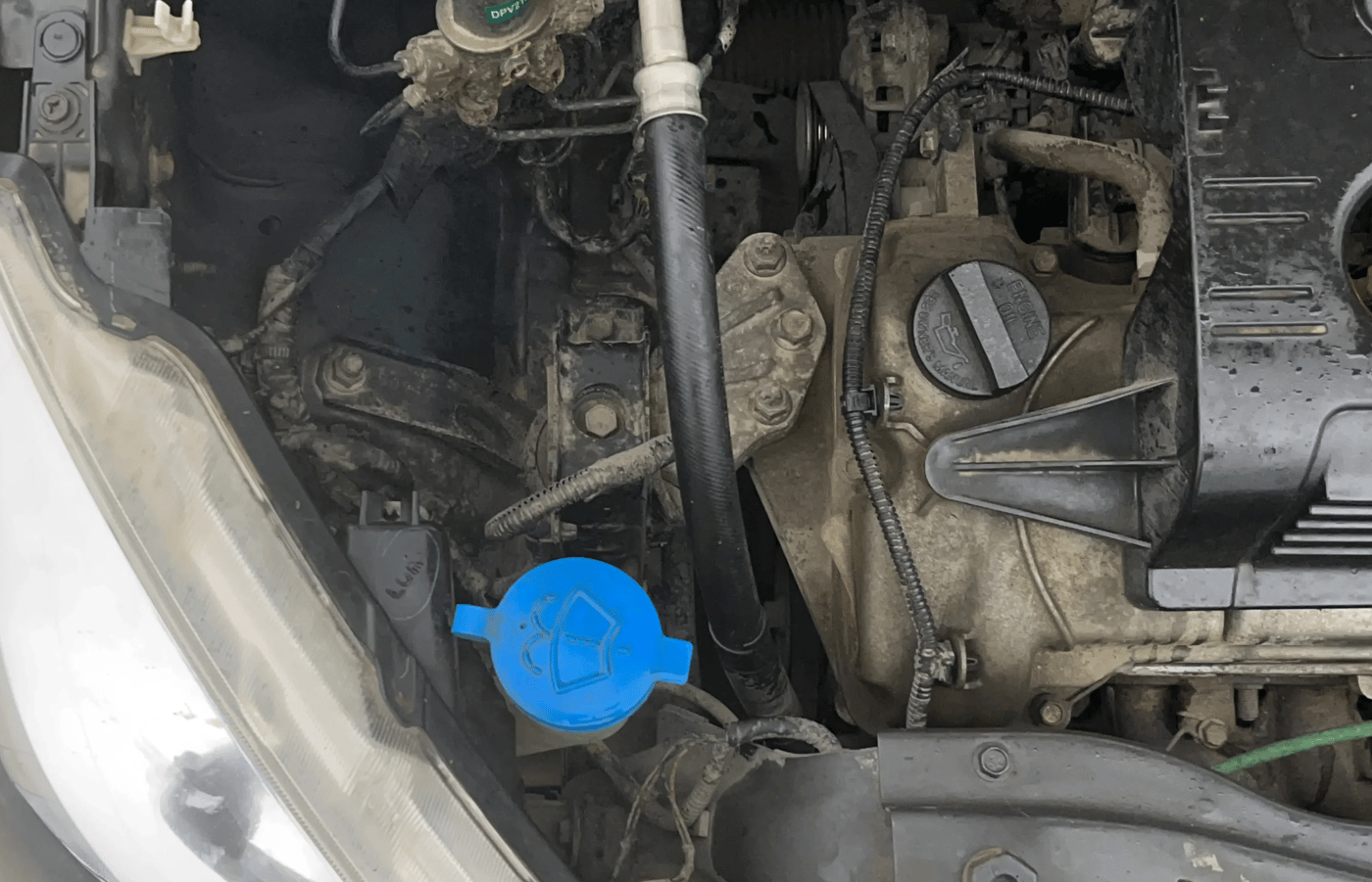2014 Maruti Celerio VXI AMT, Petrol, Automatic, 54,412 km, Engine View - Right