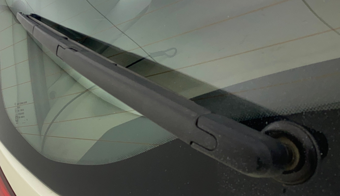 2015 Nissan Terrano XL (P), Petrol, Manual, 30,851 km, Rear Wiper