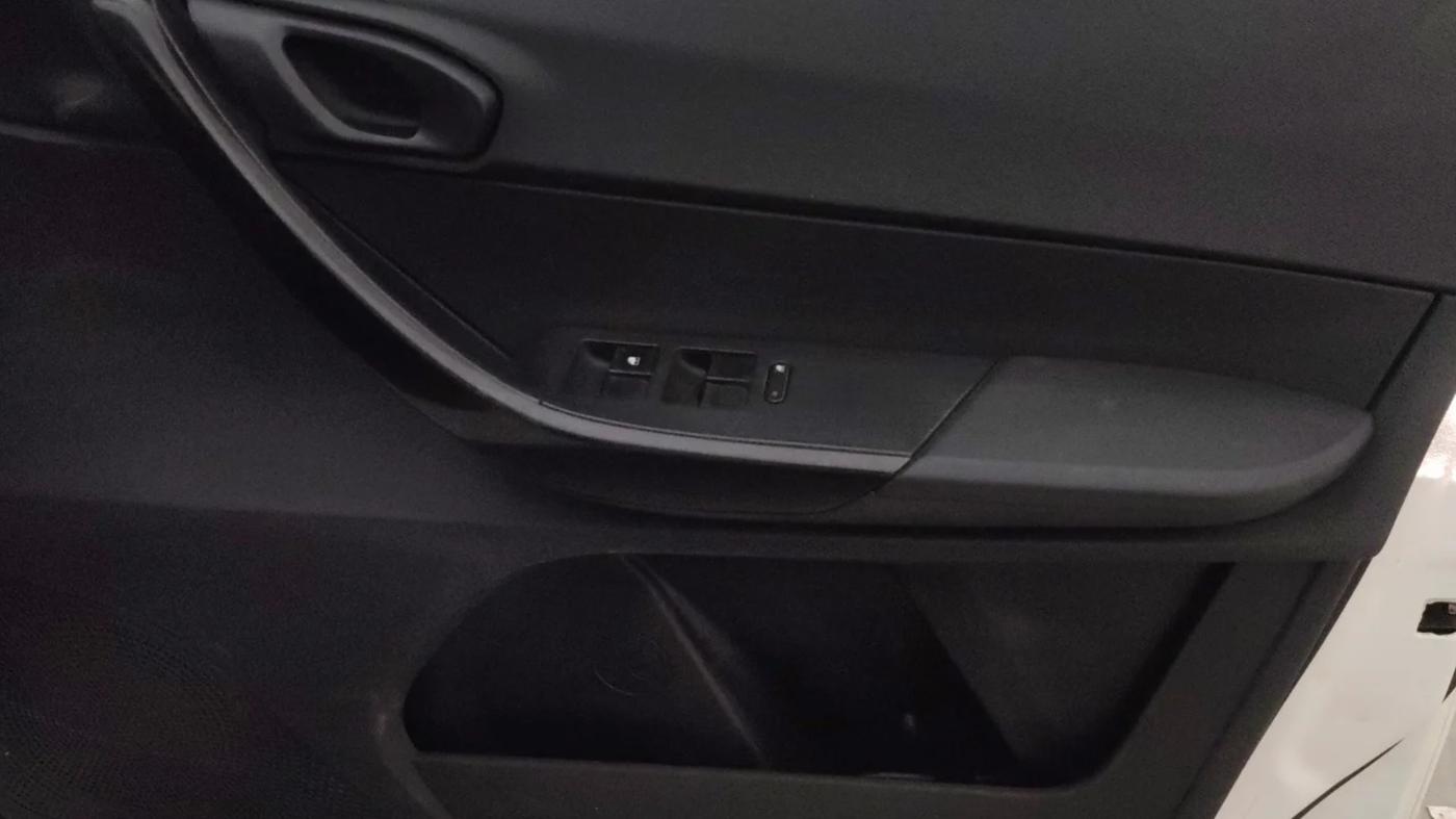 2019 Tata TIAGO NRG PETROL, Petrol, Manual, 79,956 km, Driver Side Door Panels Control
