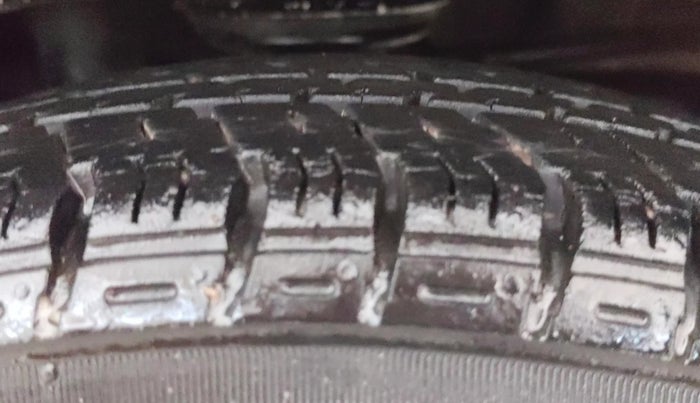 2018 Maruti Alto K10 VXI AMT, Petrol, Automatic, 52,556 km, Left Rear Tyre Tread