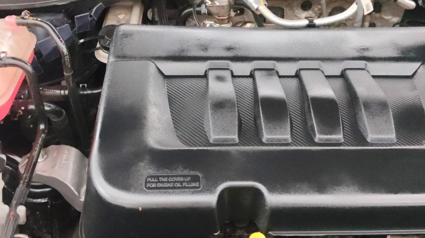 2023 Mahindra XUV700 AX 5 D AT 5 STR, Diesel, Automatic, 47,042 km, Engine View - Right