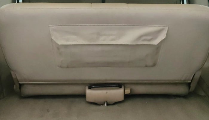 2013 Ford Endeavour 2.5L 4X2 MT, Diesel, Manual, 74,042 km, Boot Inside