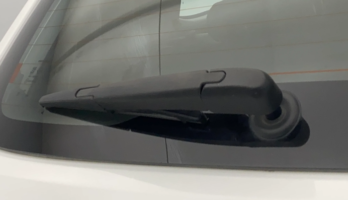 2021 Nissan MAGNITE XL, Petrol, Manual, 28,842 km, Rear Wiper