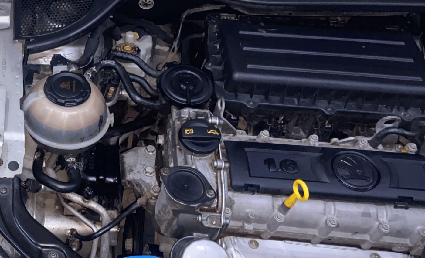 2019 Skoda Rapid STYLE 1.6 MPI AT, Petrol, Automatic, 88,774 km, Engine View - Right