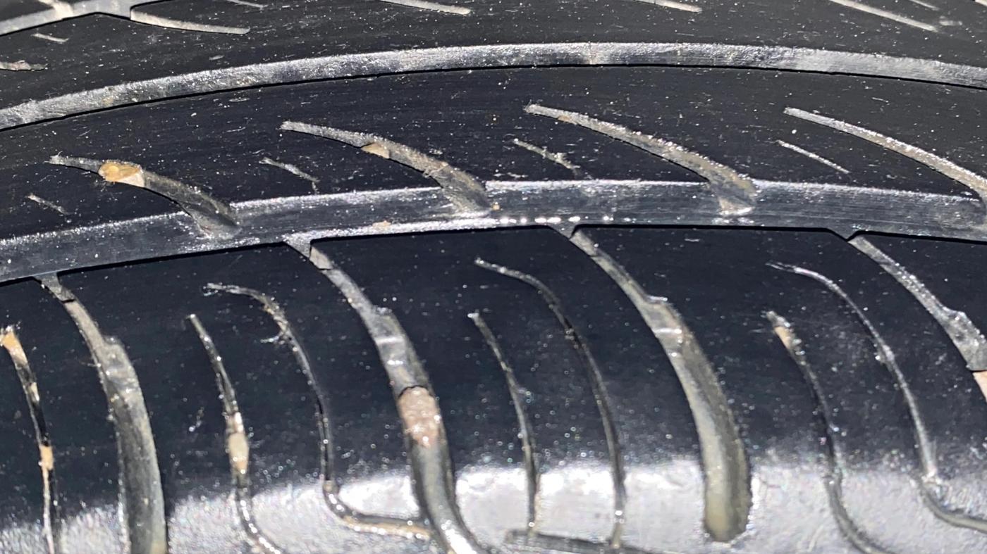 2014 Maruti Swift Dzire VDI, Diesel, Manual, 91,924 km, Right Rear Tyre Tread