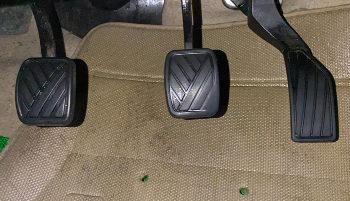 2014 Maruti Swift Dzire VDI, Diesel, Manual, 91,924 km, Pedals