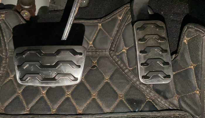 2019 KIA SELTOS GTX PLUS AT 1.5 DIESEL, Diesel, Automatic, 60,975 km, Pedals