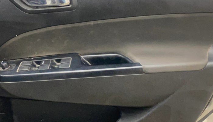 2013 Maruti Swift VXI, Petrol, Manual, 94,966 km, Driver Side Door Panels Control