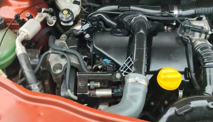 2016 Renault Duster 110 PS RXZ 4X2 AMT DIESEL, Diesel, Automatic, 86,316 km, Engine View - Right