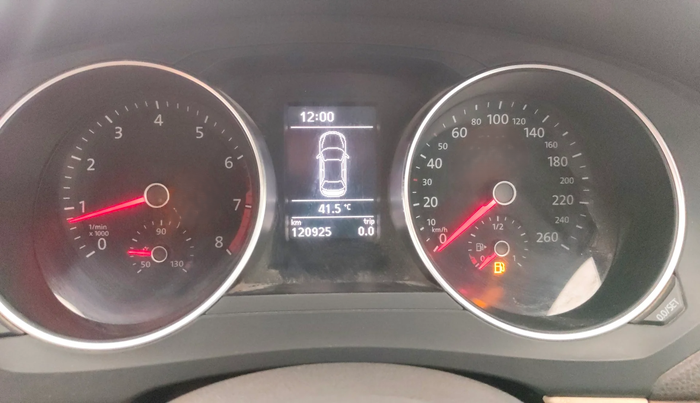 2016 Volkswagen Jetta COMFORTLINE TSI, Petrol, Manual, 1,20,909 km, Odometer Image