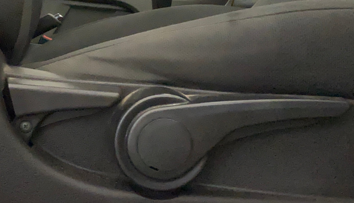 2019 Tata Tiago XZA PLUS PETROL, Petrol, Automatic, 38,737 km, Driver Side Adjustment Panel