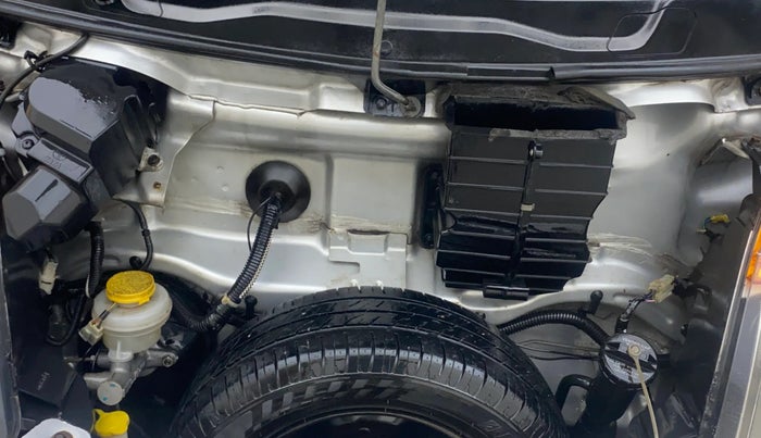 2014 Tata Nano TWIST XT, Petrol, Manual, 58,429 km, Engine View