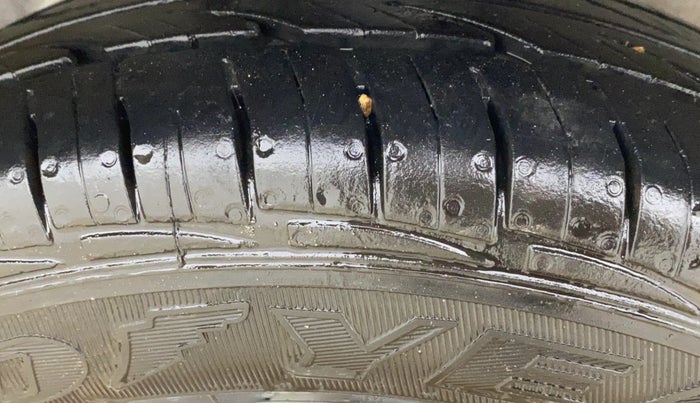 2018 Maruti Alto 800 LXI, Petrol, Manual, 46,506 km, Right Front Tyre Tread