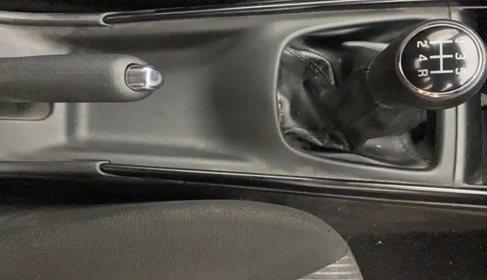 2015 Maruti Baleno SIGMA PETROL 1.2, Petrol, Manual, 86,889 km, Gear Lever