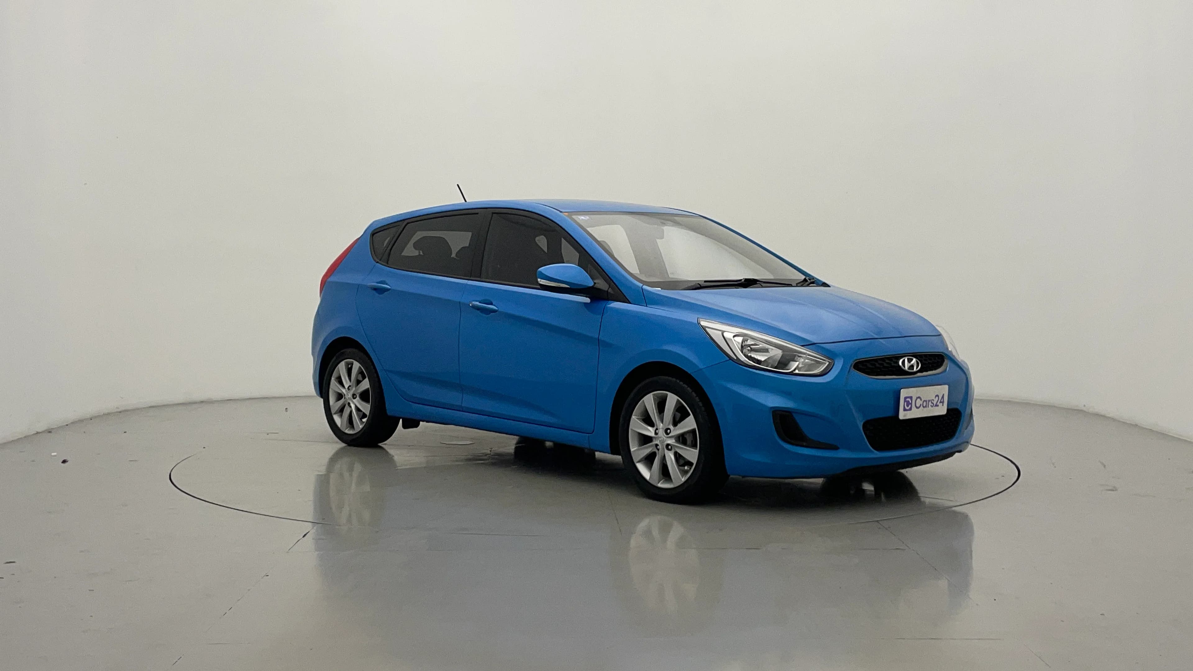 Hyundai Accent image