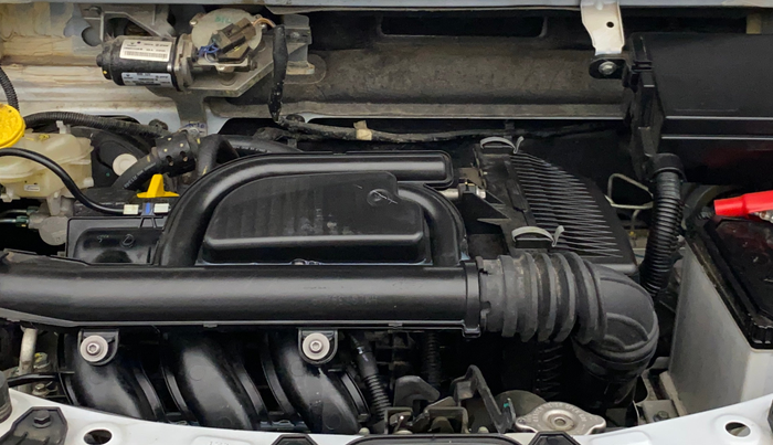 2025 Renault Kwid RXL 1.0 (O), Petrol, Manual, 5,101 km, Engine View