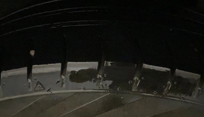 2016 Maruti Baleno DELTA PETROL 1.2, Petrol, Manual, 1,03,055 km, Left Rear Tyre Tread