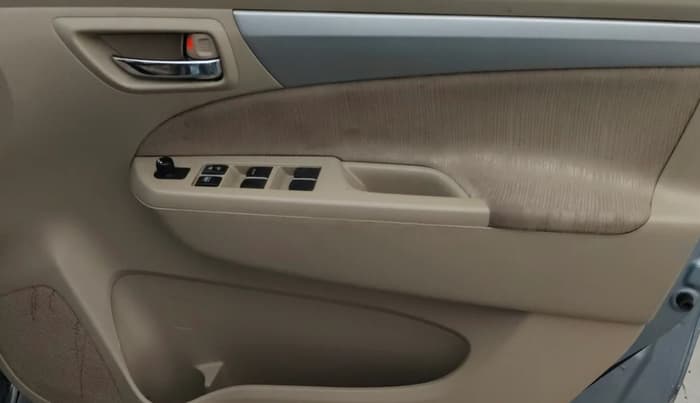 2015 Maruti Ertiga VXI CNG, CNG, Manual, 38,636 km, Driver Side Door Panels Control