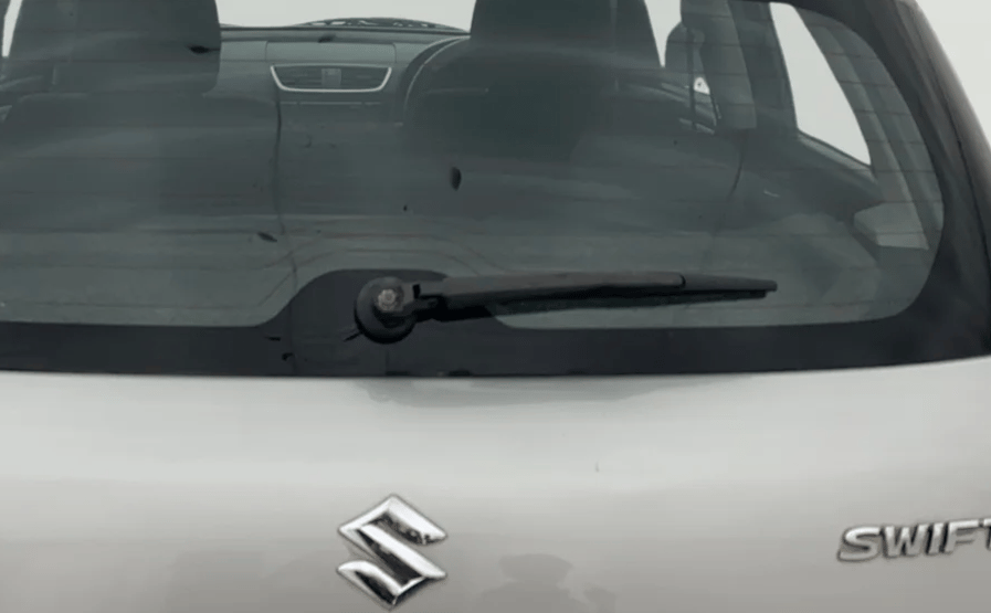 2015 Maruti Swift ZXI, Petrol, Manual, 82,313 km, Rear Wiper