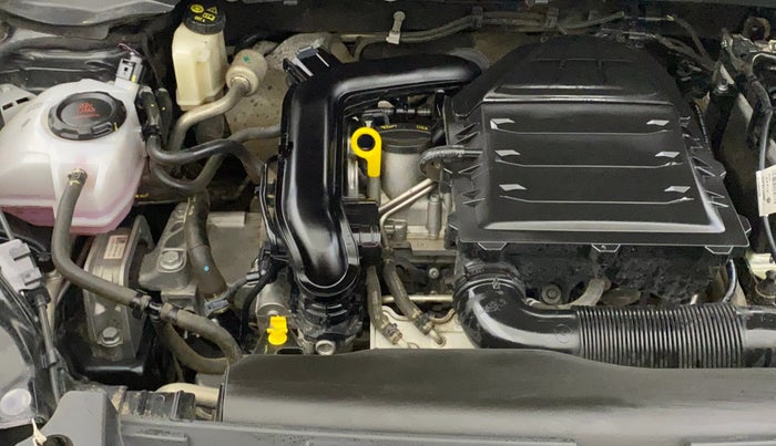 2024 Volkswagen TAIGUN TOPLINE 1.0 TSI MT, Petrol, Manual, 11,046 km, Engine View - Right