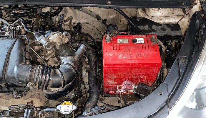 2015 Hyundai i10 SPORTZ 1.1, Petrol, Manual, 44,695 km, Engine View - Left