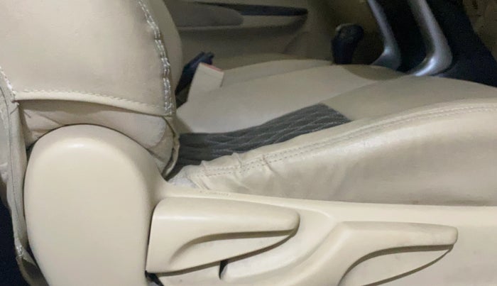 2018 Toyota YARIS J CVT, Petrol, Automatic, 75,891 km, Driver Side Adjustment Panel