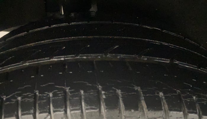 2017 Maruti Baleno ALPHA PETROL 1.2, Petrol, Manual, 78,601 km, Right Rear Tyre Tread