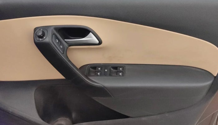 2017 Volkswagen Ameo HIGHLINE1.5L, Diesel, Manual, 86,048 km, Driver Side Door Panels Control