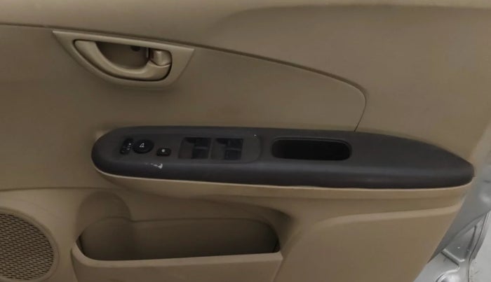 2013 Honda Amaze 1.2L I-VTEC S, Petrol, Manual, 67,118 km, Driver Side Door Panels Control