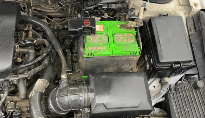 2017 Hyundai Verna 1.6 VTVT SX, Petrol, Manual, 56,344 km, Engine View - Left