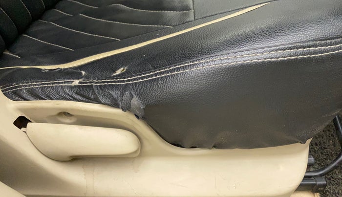 2019 Maruti Swift Dzire TOUR S DIESEL, Diesel, Manual, 67,698 km, Driver Side Adjustment Panel