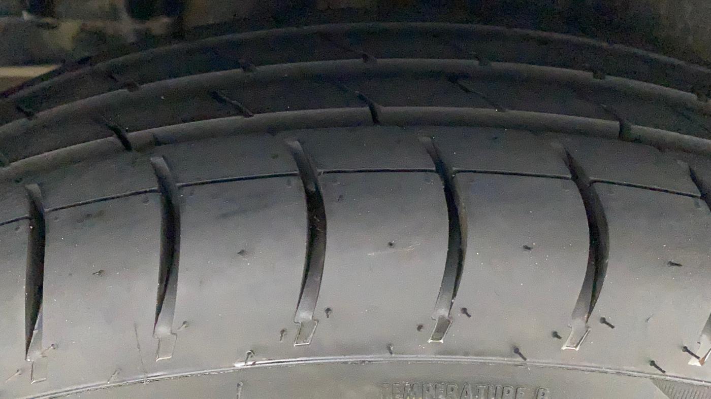 2019 Maruti Swift Dzire TOUR S DIESEL, Diesel, Manual, 67,698 km, Right Rear Tyre Tread