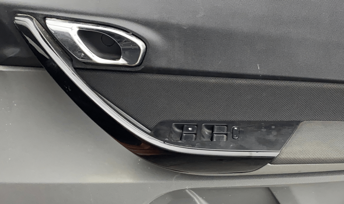 2017 Tata TIGOR XZA PETROL, Petrol, Automatic, 56,811 km, Driver Side Door Panels Control