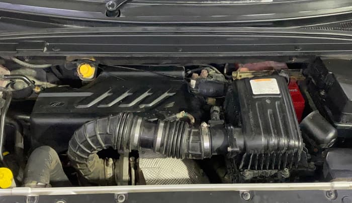 2018 Mahindra MARAZZO M2 7STR, Diesel, Manual, 1,04,829 km, Engine View
