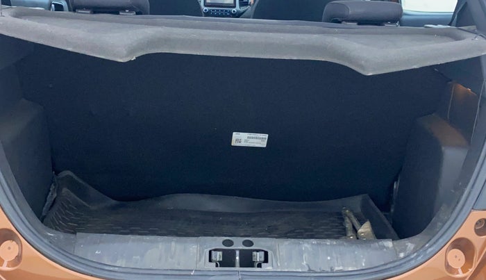 2019 Ford FREESTYLE TITANIUM 1.5 DIESEL, Diesel, Manual, 47,610 km, Boot Inside