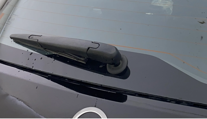 2025 Nissan MAGNITE N-Connecta B4D 1.0 Petrol MT, Petrol, Manual, 234 km, Rear Wiper