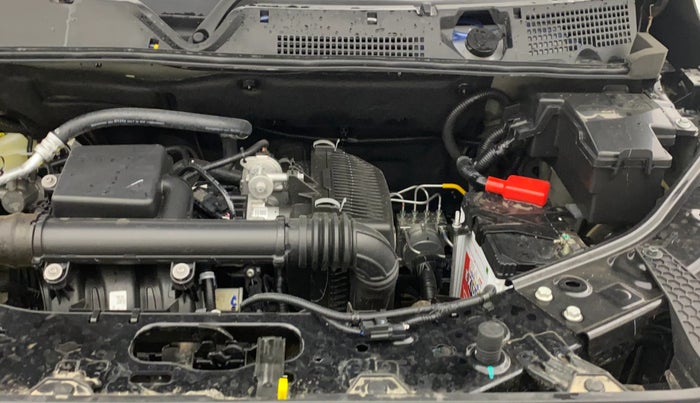 2025 Nissan MAGNITE N-Connecta B4D 1.0 Petrol MT, Petrol, Manual, 234 km, Engine View - Left