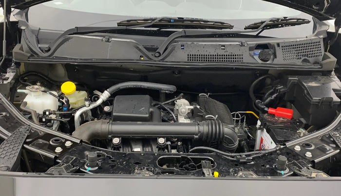 2025 Nissan MAGNITE N-Connecta B4D 1.0 Petrol MT, Petrol, Manual, 234 km, Engine View