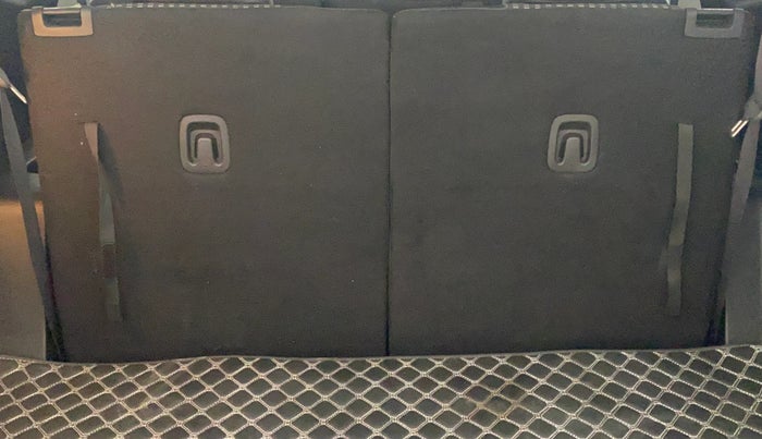 2023 KIA CARENS PRESTIGE 1.5 PETROL 7 STR, Petrol, Manual, 28,269 km, Boot Inside