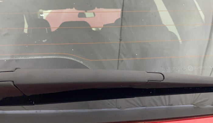 2023 Mahindra XUV700 AX 5 D MT 7 STR, Diesel, Manual, 39,064 km, Rear Wiper