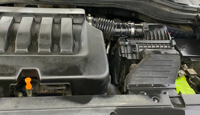 2022 Mahindra XUV700 AX 7 LUXURY P AT 7 STR, Petrol, Automatic, 19,475 km, Engine View - Left