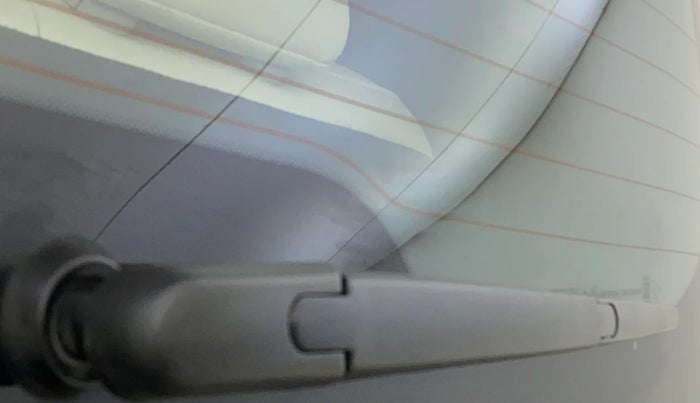 2022 Mahindra XUV700 AX 7 LUXURY P AT 7 STR, Petrol, Automatic, 19,475 km, Rear Wiper