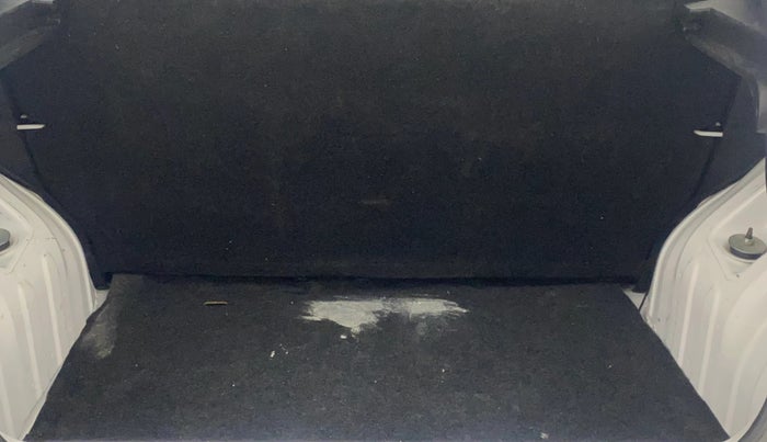 2021 Renault Kwid RXT 1.0 AMT (O), Petrol, Automatic, 28,418 km, Boot Inside