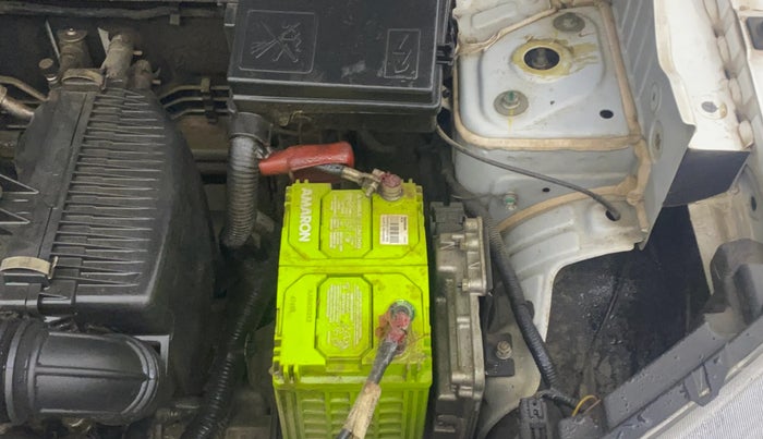 2021 Renault Kwid RXT 1.0 AMT (O), Petrol, Automatic, 28,418 km, Engine View - Left