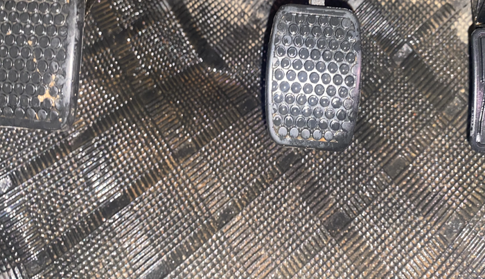 2023 Maruti Eeco 5 STR AC, Petrol, Manual, 23,933 km, Pedals